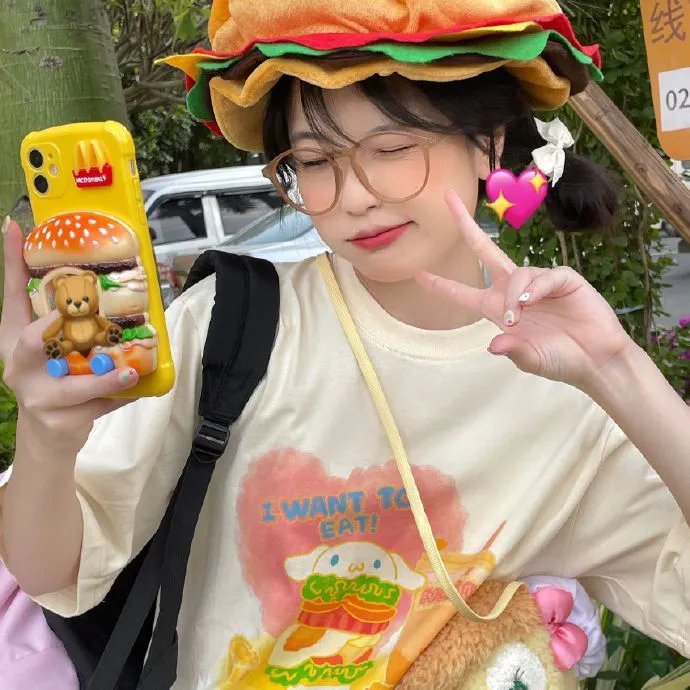 女王大人 海报